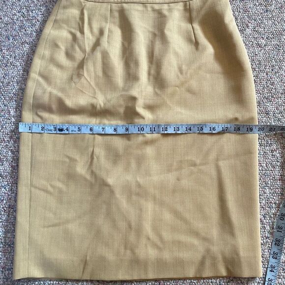 Vintage Burberry’s Wool Pencil Skirt Khaki - Picture 7 of 7